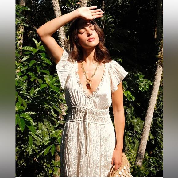 J.Crew Petite Palermo dress in viscose-blend crinkle - Picture 4 of 11